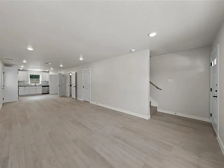 1407 Martin Luther King Jr Ln #A — Photo 3