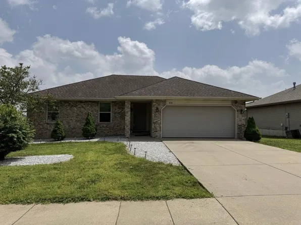 876 S Natalie Avenue, Springfield, MO 65802