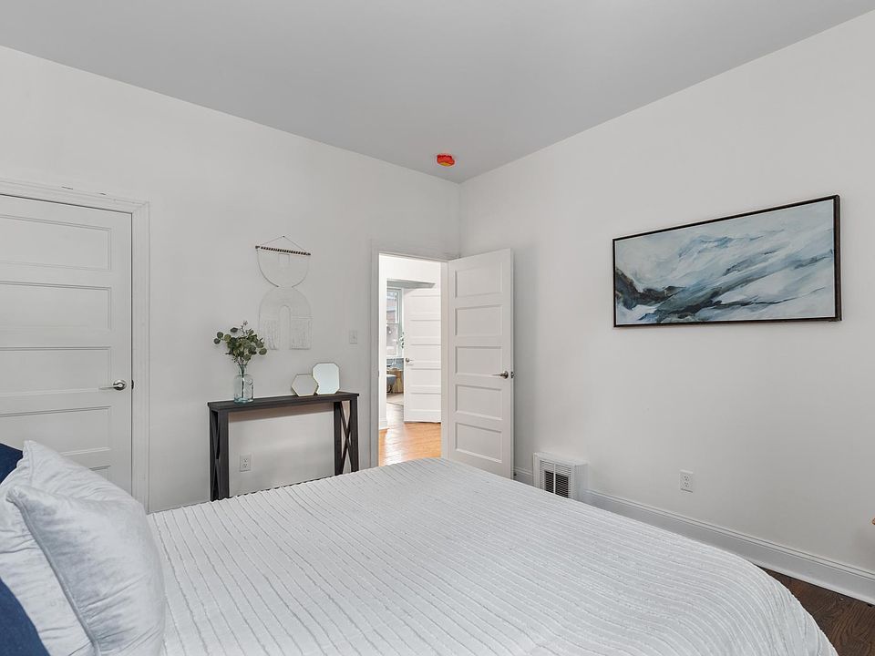 1st image of 6445 S Kingshighway Blvd