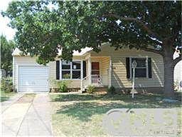 1st image of 4041 Poinsettia Dr