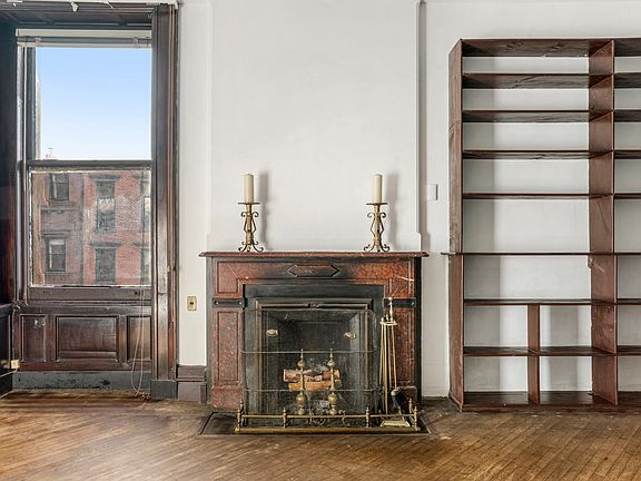 4th image of 10 Montague Ter APT 4A