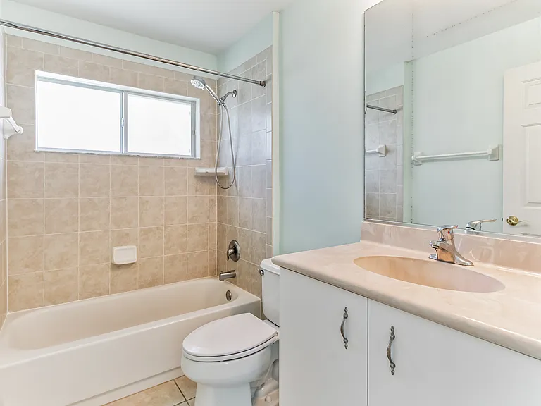 1173 Kilkenny Ln — Photo 20