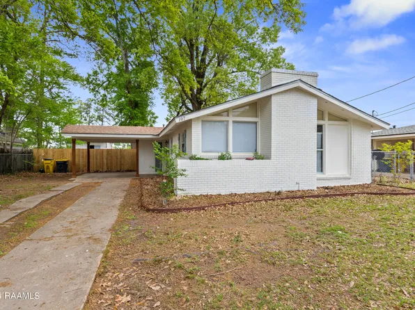 107 Brockton Dr, Carencro, LA 70520