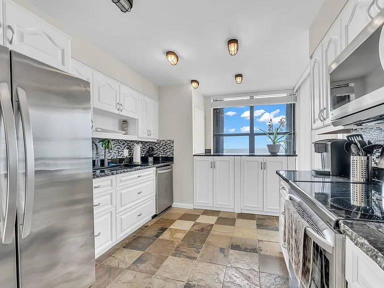 3610 S Ocean Blvd #101 — Photo 9