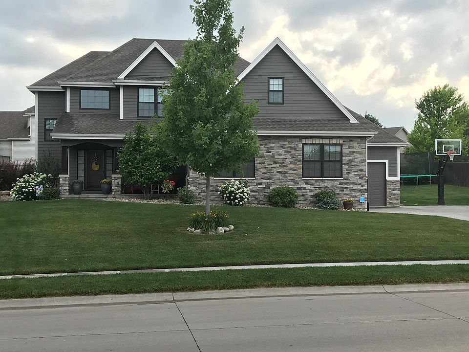 1st image of 10212 S 176th St