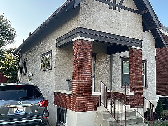 3rd image of 761 Harrison Ave