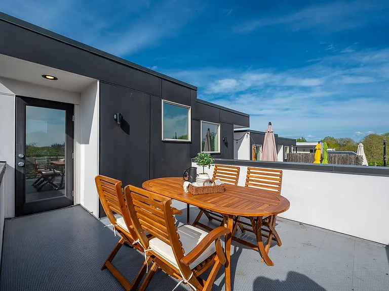 2108 E James St #A — Photo 17