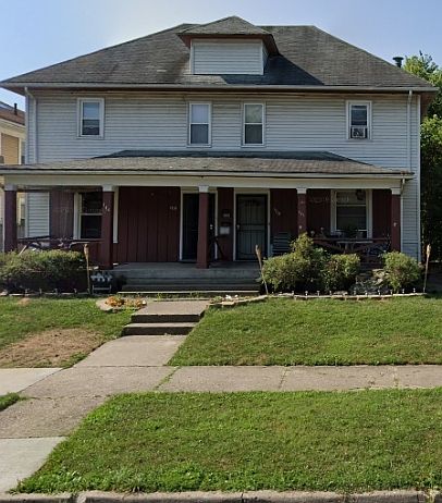 1st image of 149 E Grand Ave #149