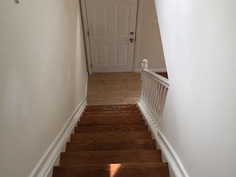 52 Hotchkiss St — Photo 3