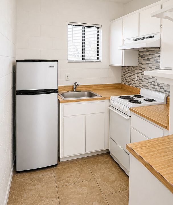 1st image of 1029 Litch Ct APT 1
