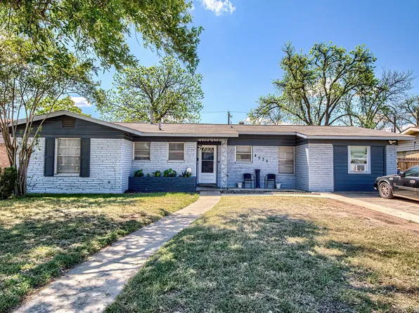 4626 Lakewood, San Antonio, TX 78220