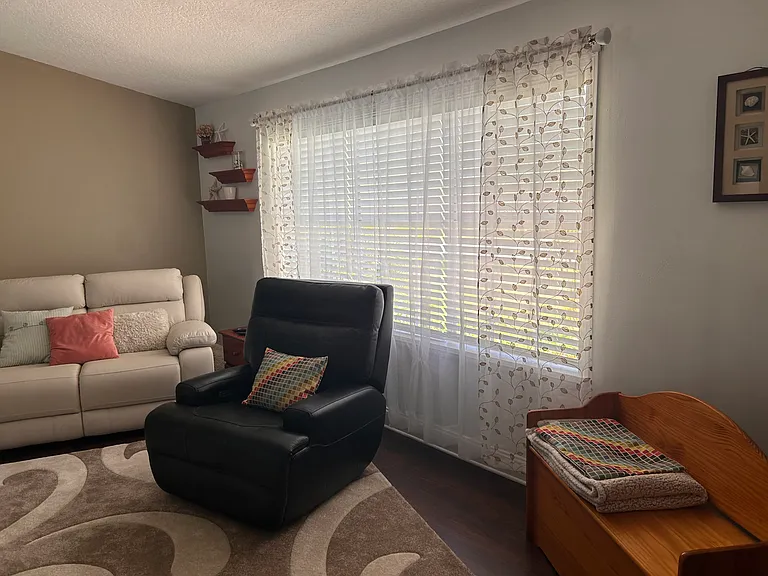 7209 Carlowe Ave — Photo 9