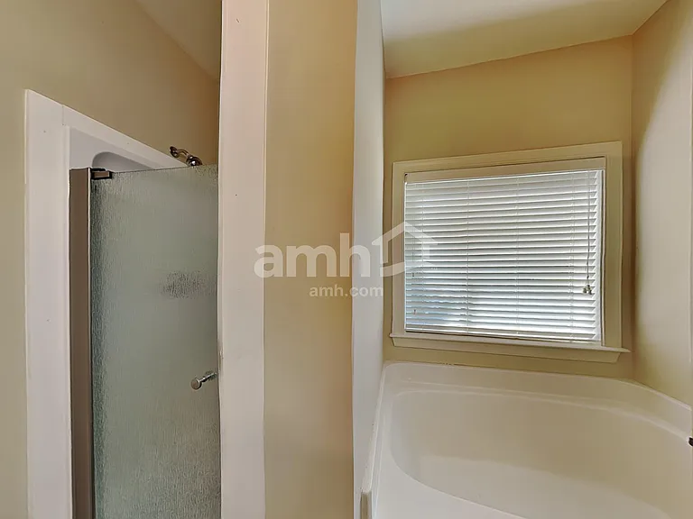 235 Grand Isle Ct — Photo 8