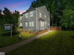 1217 Martha Greenleaf Dr, Crofton, MD 21114