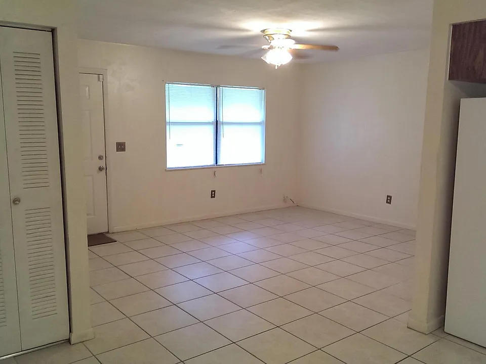 15719 NW 138th Ter