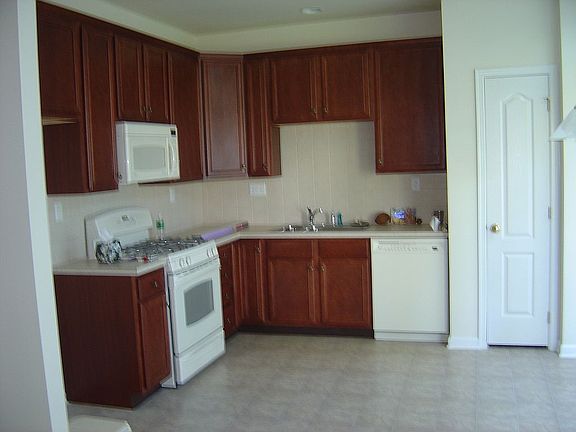 Eat In Kitchen