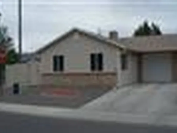 Newer 3 Bedroom 2 Bath Duplex with Fenced Backyard, 492 Fox Run #B, Clifton, CO 81520