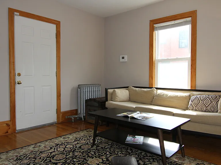 Marcella St — Photo 3