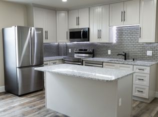 75 E Main St APT 4, Mount Joy, PA 17552