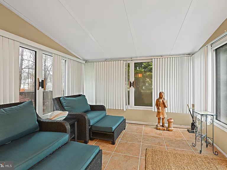 1008 Park St SE — Photo 20