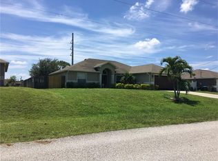2006 NW 24th Ter, Cape Coral, FL 33993