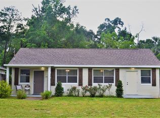 374 E Chestnut Ave, Crestview, FL 32539