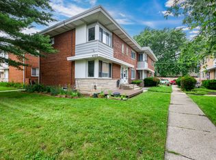 4720 Main St #A, Skokie, IL 60076