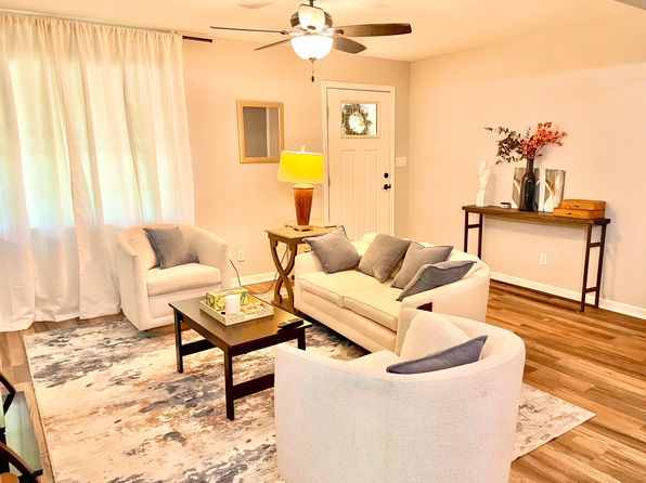 140 Johnston School Rd