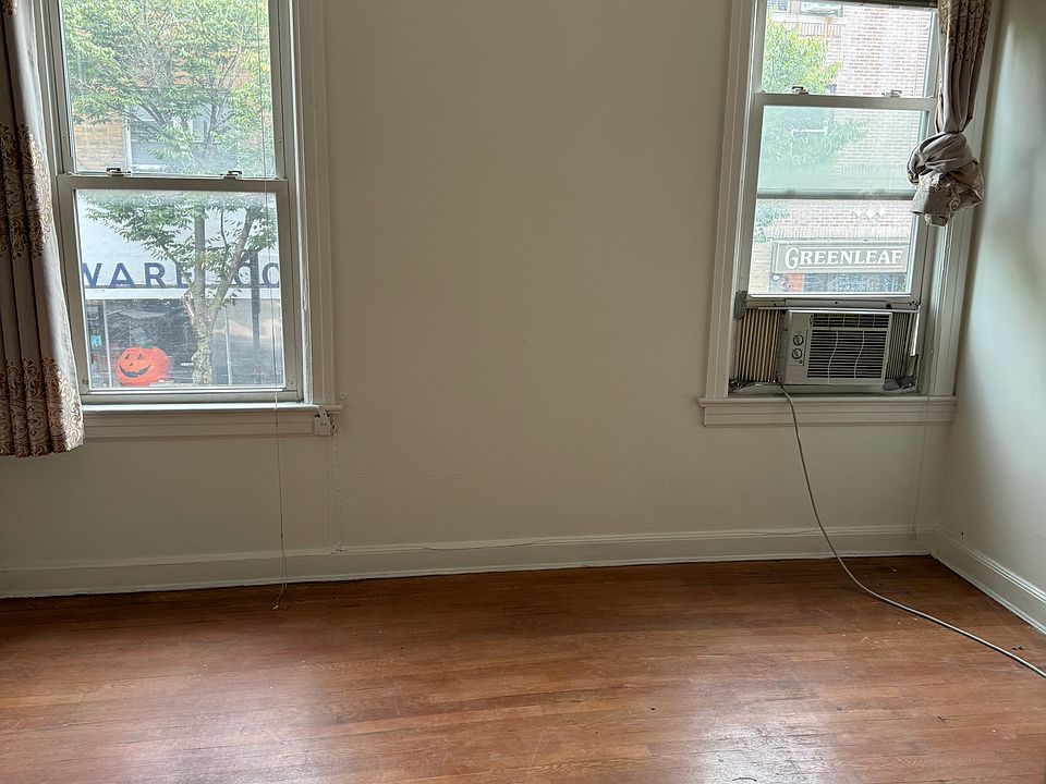 1st image of 543 Warburton Ave #2