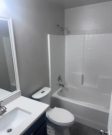10300 Hidden Village Dr — Photo 10