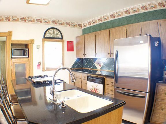 5th image of 5935 Walsh Rd