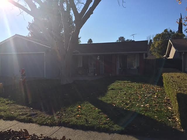 2nd image of 2608 Kokanee Way