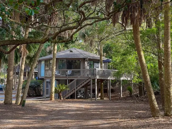 8 Dune Crest Trce, Johns Island, SC 29455