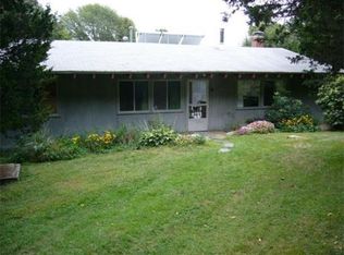 10 Lawrence Ave, Westport, MA 02790