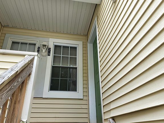 2nd image of 28 Driftwood Ct #28