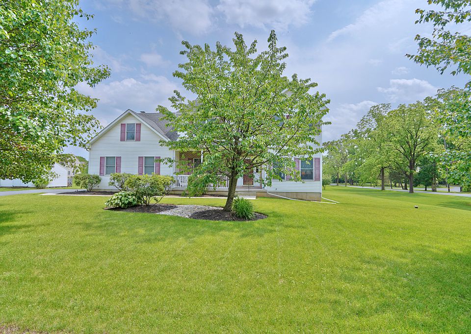 1st image of 3338 White Fence Ln