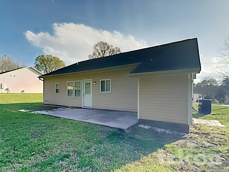 2897 Shady Lane Ave — Photo 16