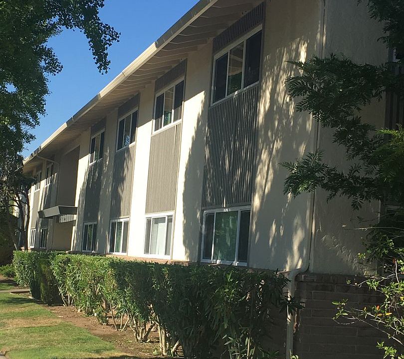1st image of 1698 Ontario Dr APT 18