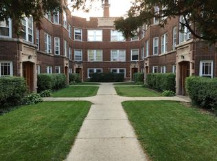 3050 N Laramie Ave APT 2B, Chicago, IL 60641