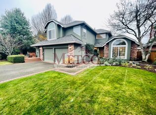 2963 Sarah Ln, Eugene, OR 97408