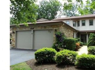 36 Woodmont Dr, Lawrence Township, NJ 08648