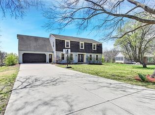 16408 Riggs Rd, Stilwell, KS 66085