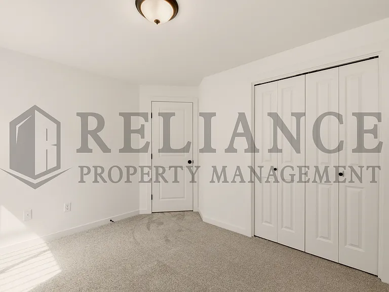 5249 N Pinecrest St — Photo 39