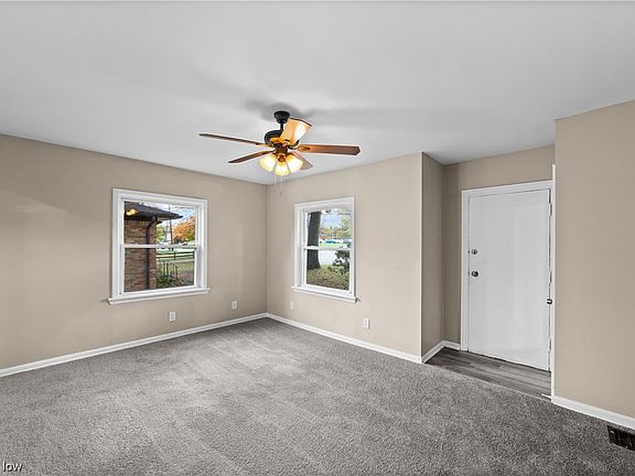 3rd image of 2226 Grantwood Dr