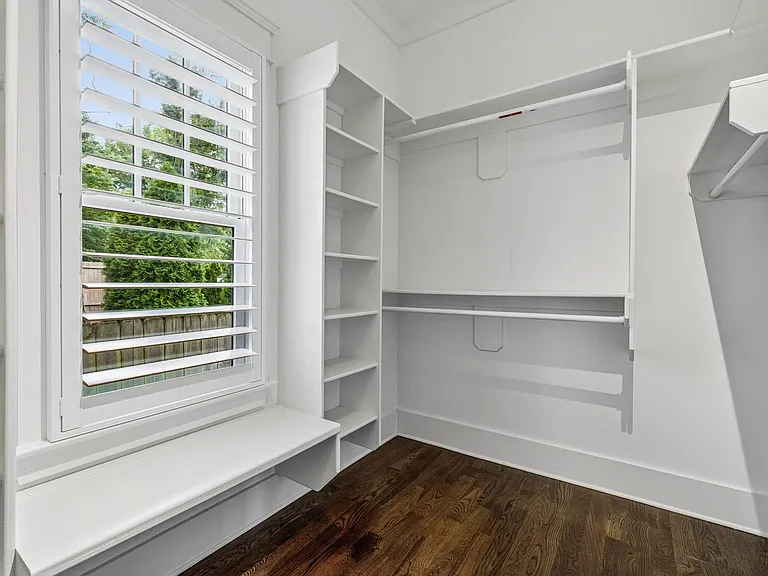 124B Lincoln Ct — Photo 40
