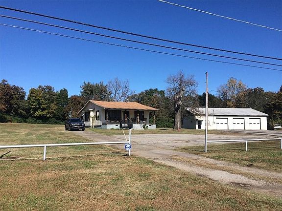 2nd image of 4505 Alma Hwy