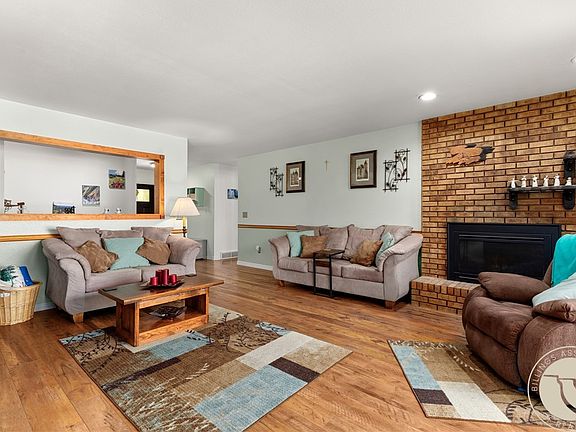 5th image of 967 Dixon St