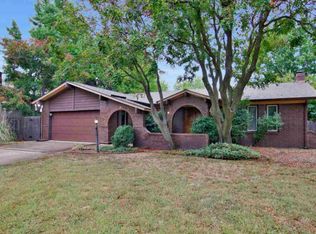1374 N Peterson Ave, Wichita, KS 67212