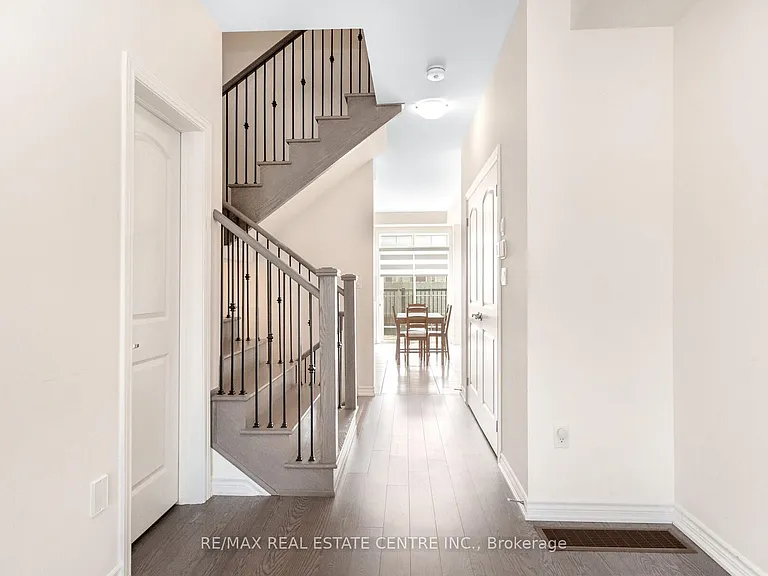 353 Inspire Blvd — Photo 7