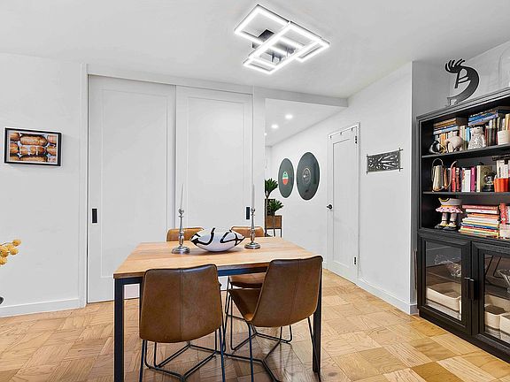 4th image of 160 W End Ave APT 20H